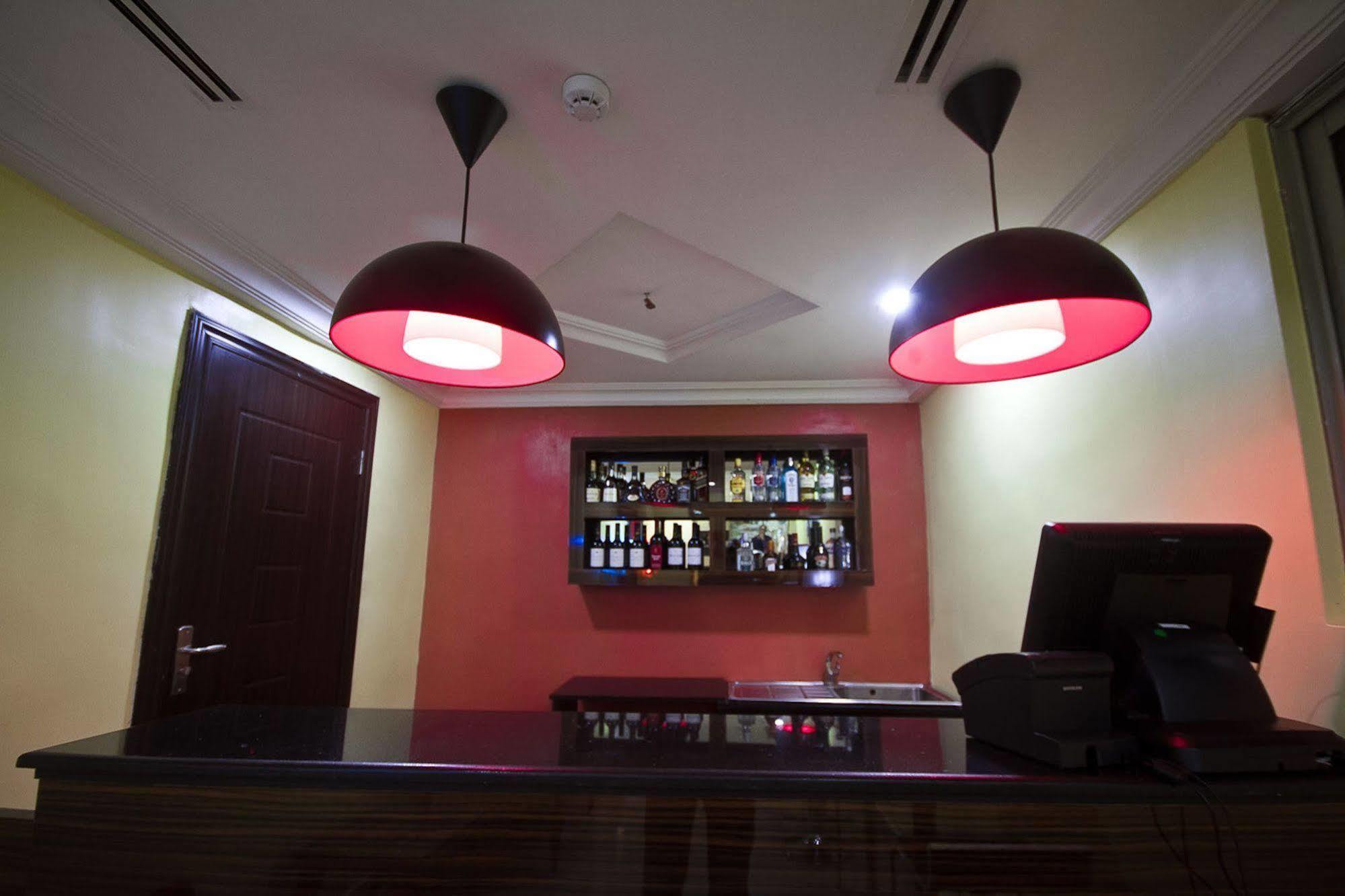 איקג'ה Golfview Suites & Conference Center מראה חיצוני תמונה