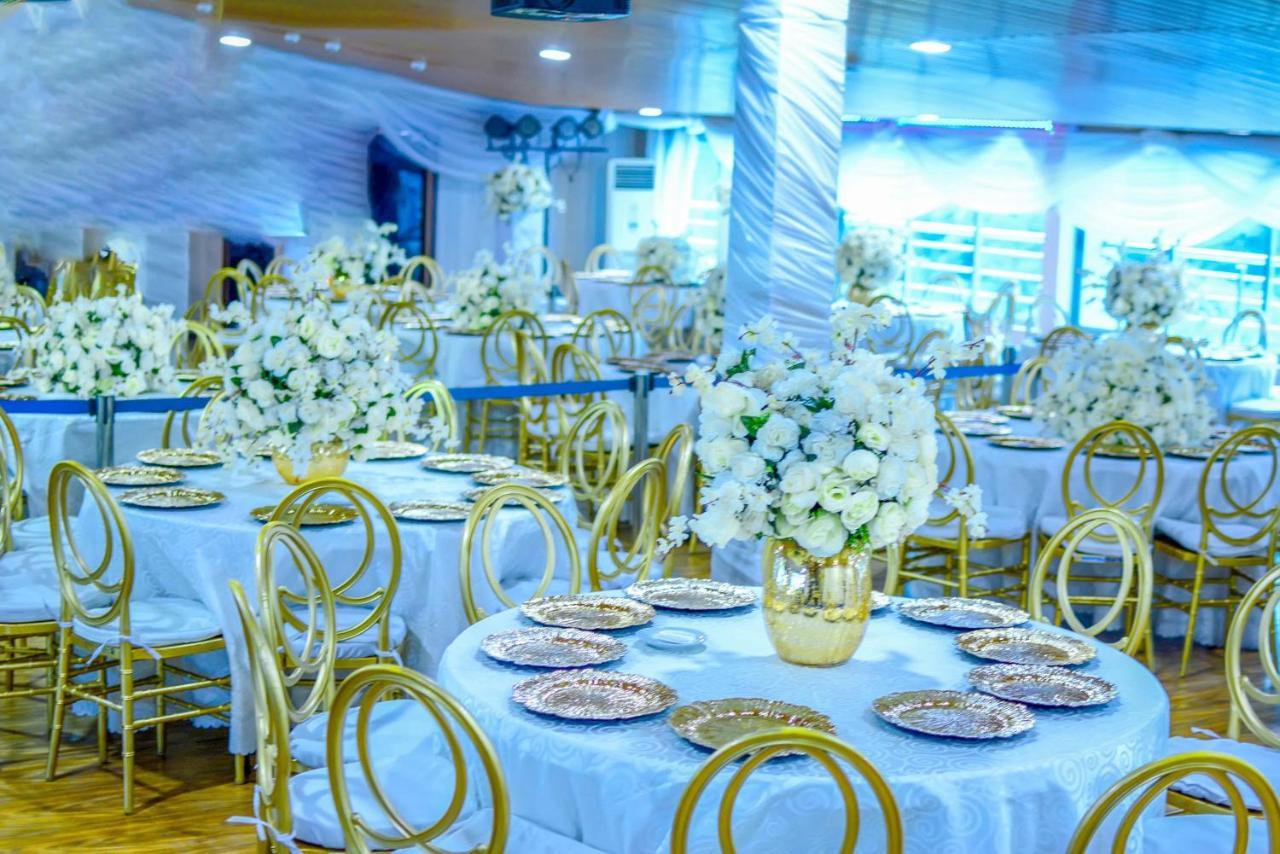 איקג'ה Golfview Suites & Conference Center מראה חיצוני תמונה
